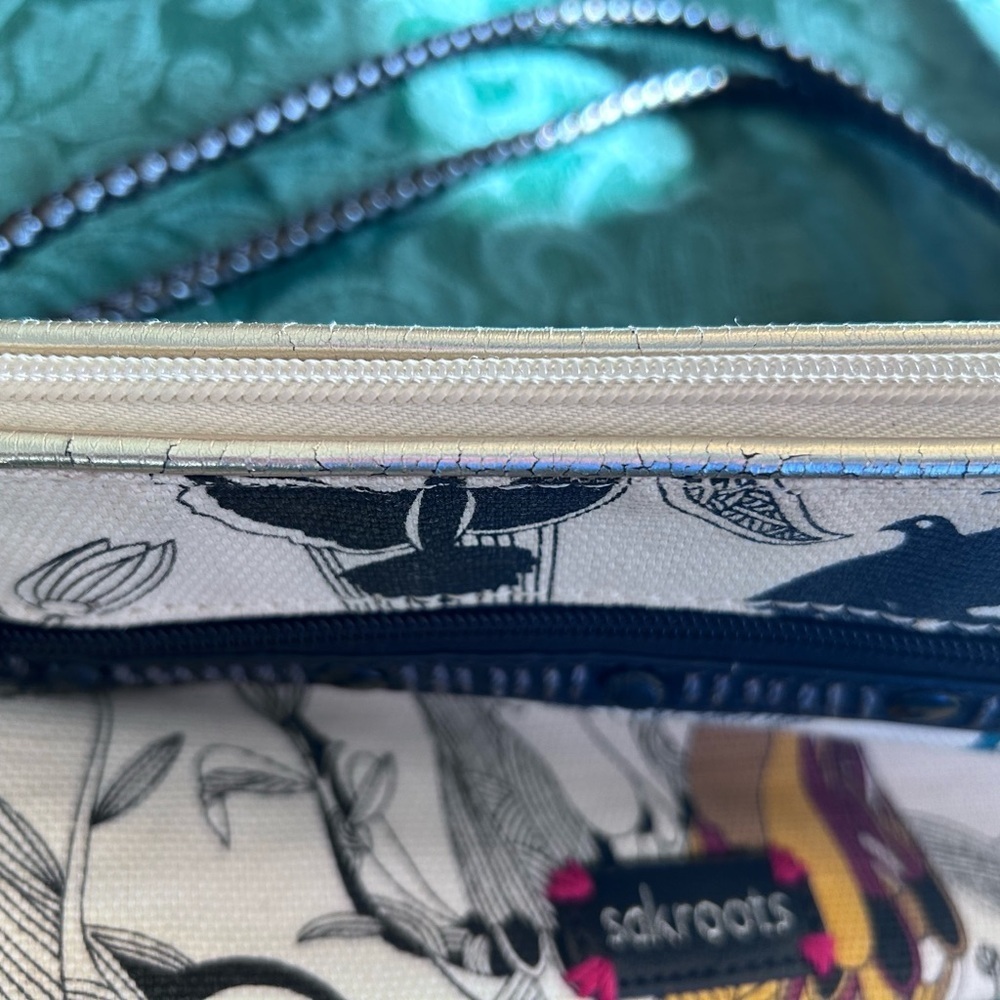 Sakroots Multicolor Patterned Shoulder/Crossbody/Artist Edition Bag - Picture 7 of 11